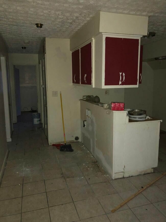 Building Photo - 4063 Larkspur Dr