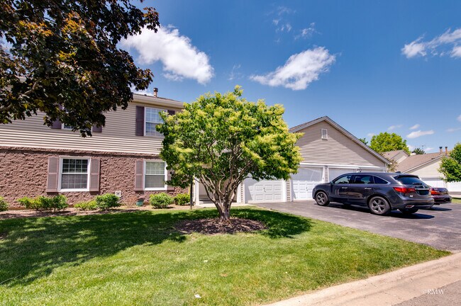 Building Photo - 310 Newport Ln
