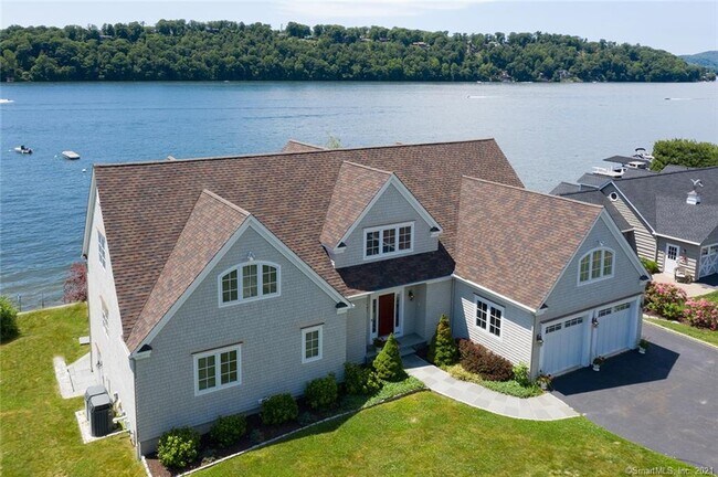 Building Photo - 164 N Lake Shore Dr