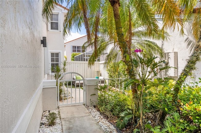 Building Photo - 14972 SW 50th Ct