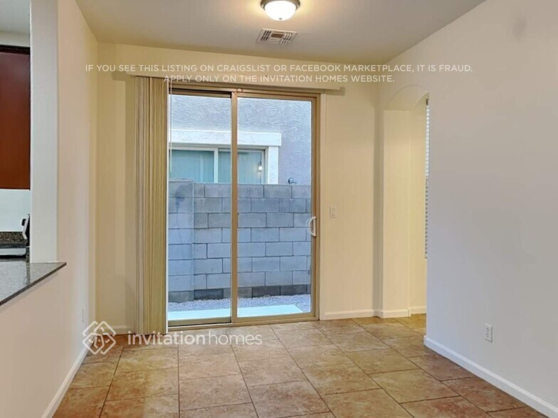 Building Photo - 3380 E Liberty Ln