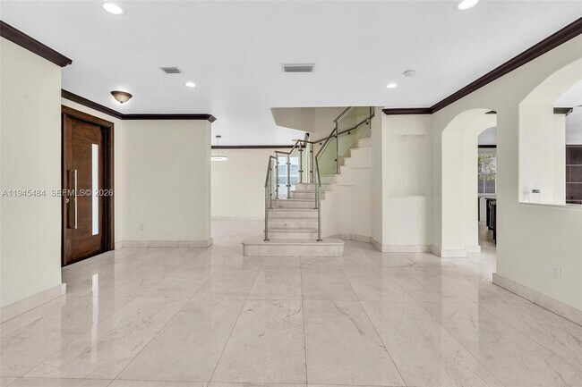 Building Photo - 1102 SW 149th Path