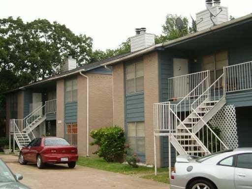 Building Photo - Forest Creek Apartments