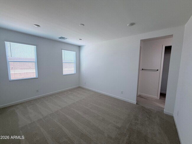 Building Photo - 6964 W Buckhorn Trail