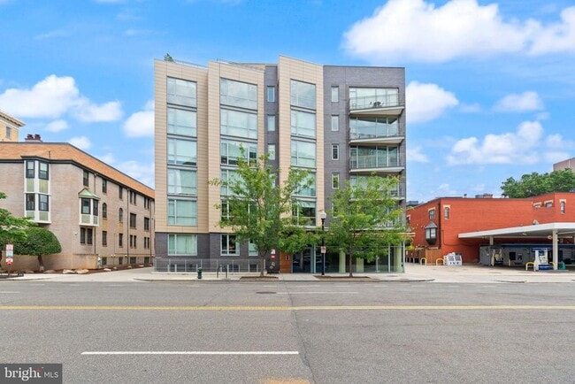 Building Photo - 1311 13th St NW