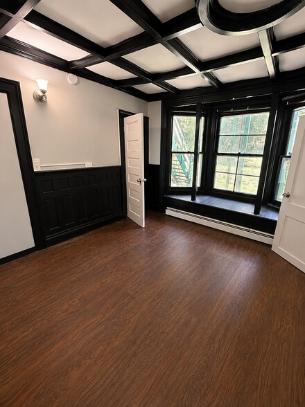 Building Photo - 266 8th St