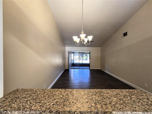 Building Photo - 2913 Duchess Oak Ct