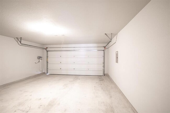 Building Photo - 21202 Palomino Cove