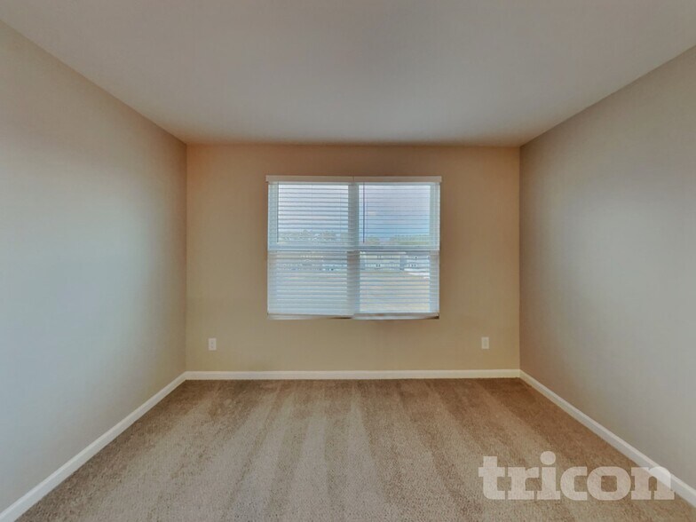 Building Photo - 3513 Diamond Springs Dr