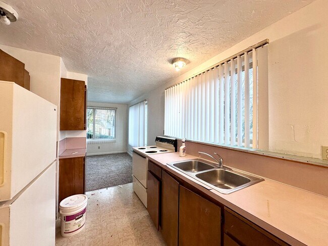 Building Photo - 1 Bed 1 Bath South Waterfront Portland & OHSU Tram!