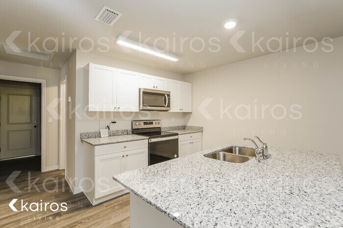 Building Photo - 9119 Aegean Cir