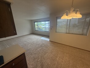 Building Photo - Miramar