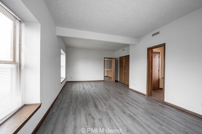 Building Photo - 3715 N Meridian St