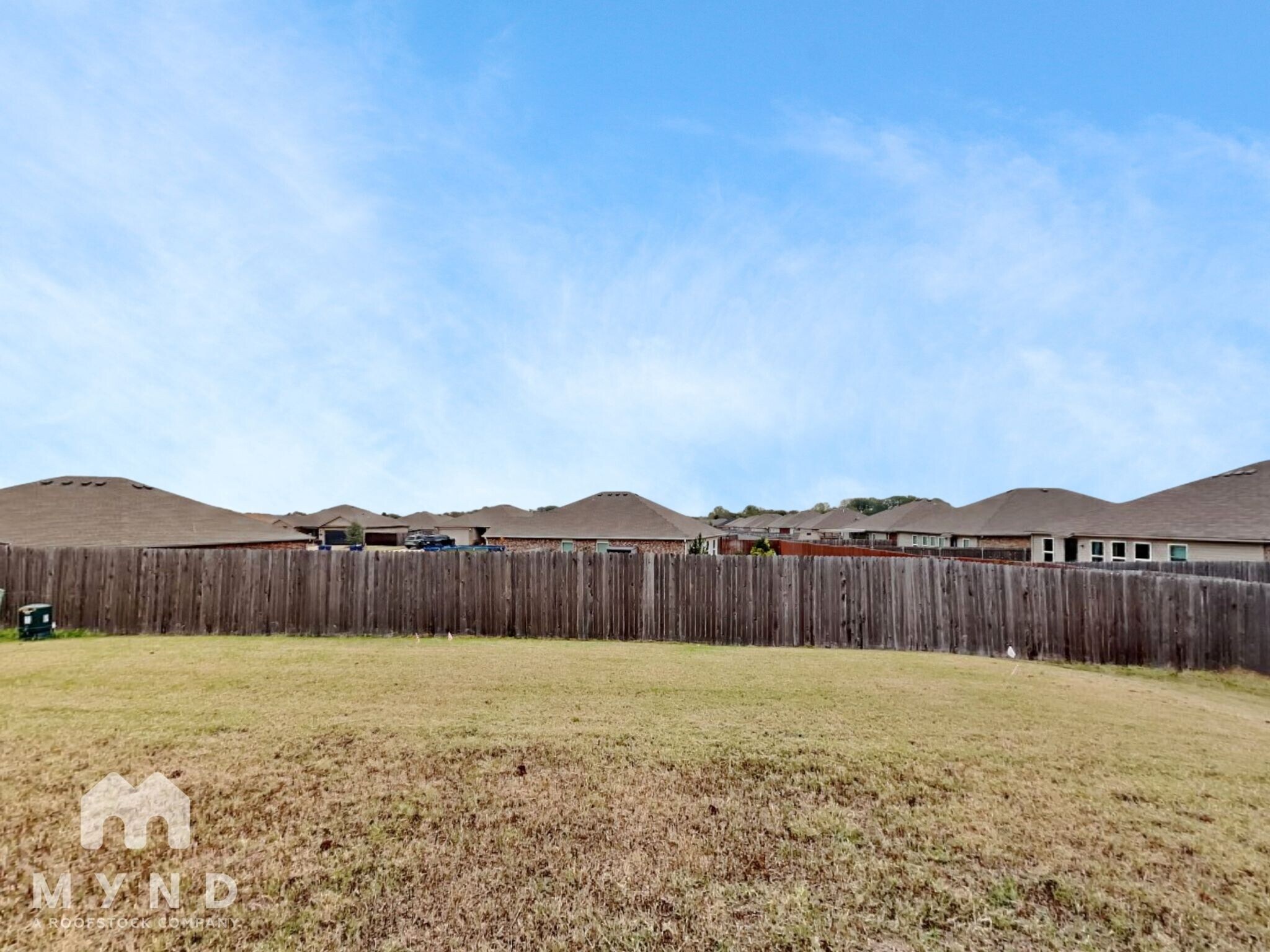 Building Photo - 1004 N Donald Way