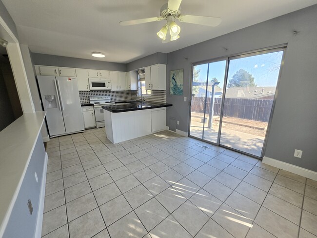 Building Photo - 4190 S Jasper St