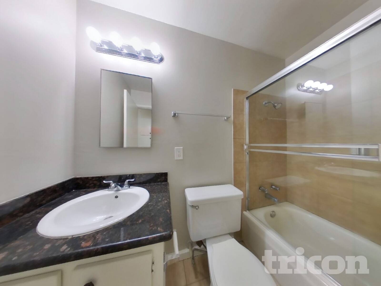 Building Photo - 110 Inverness Dr