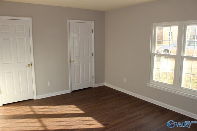Building Photo - 108 Harpers Hop Ct
