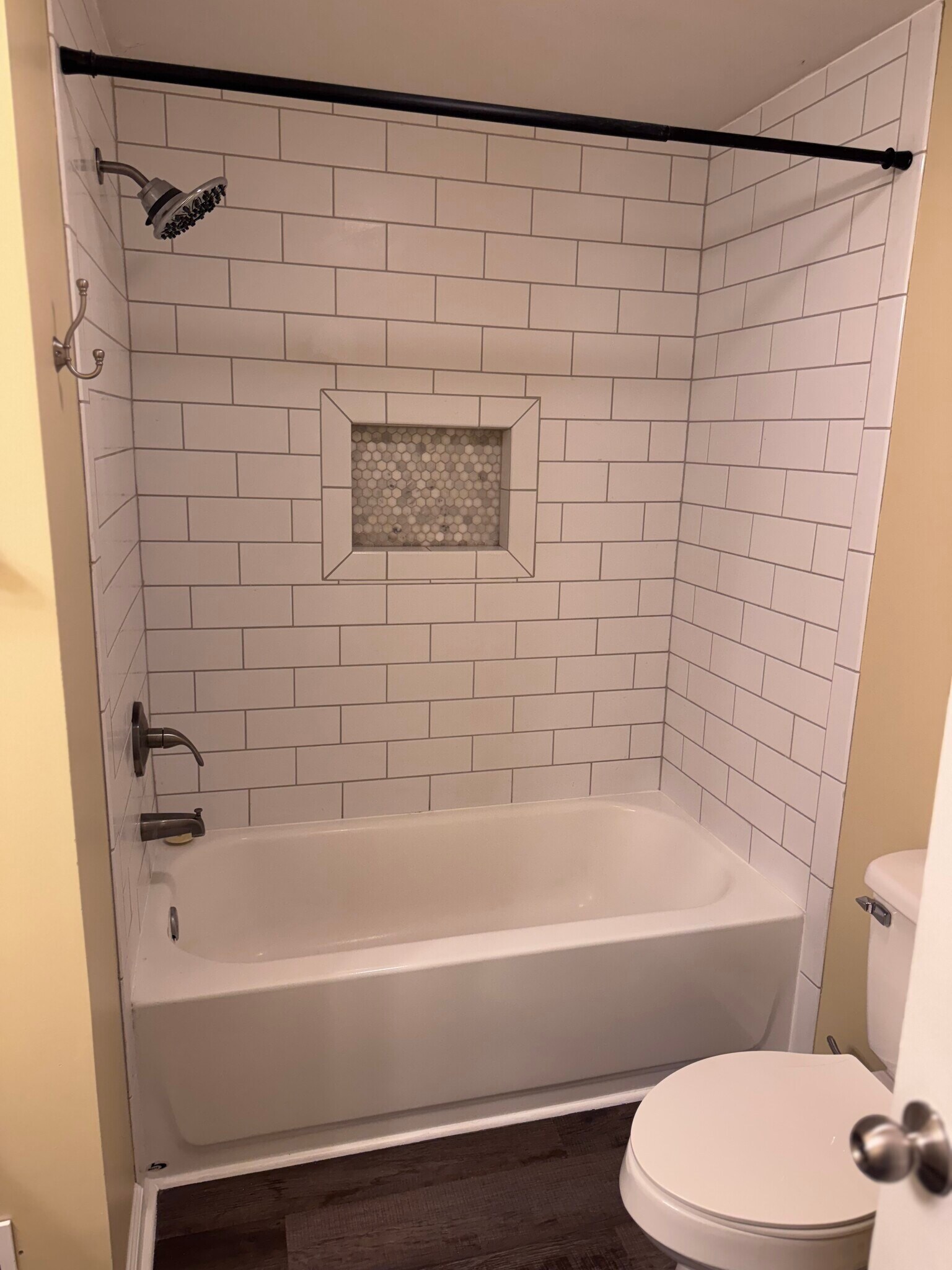 Building Photo - 119 Traister Dr