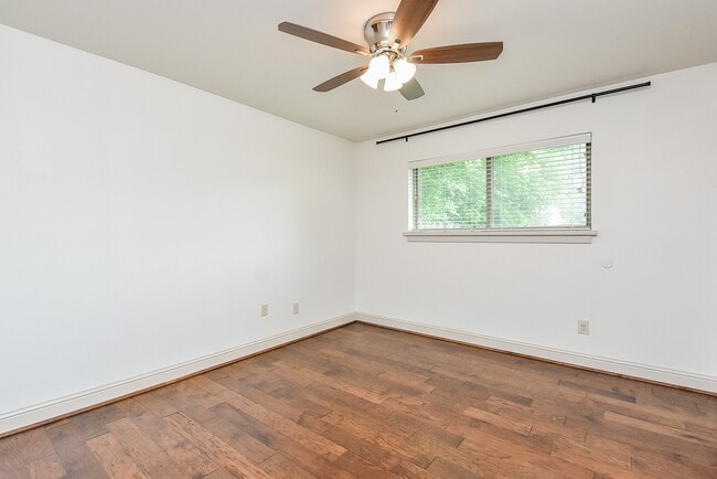 Building Photo - 5815 Dryad Dr