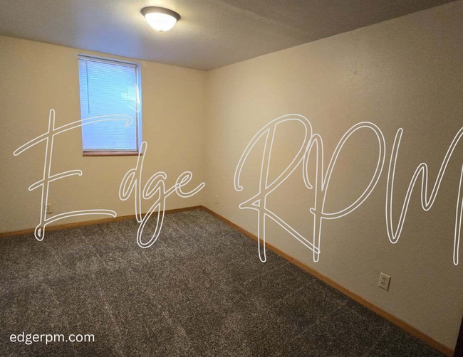 Building Photo - Now leasing for May 2026! 4 Bedroom 2 Bath...