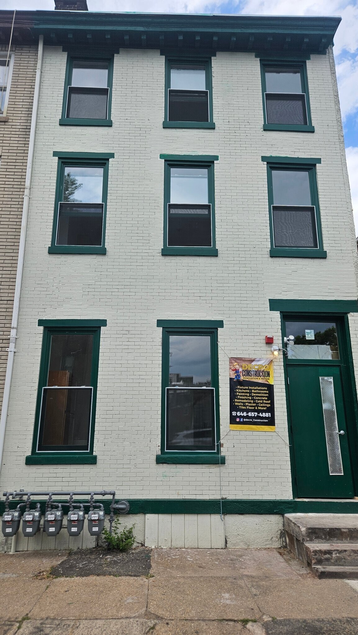 Building Photo - 246 E Hanover St