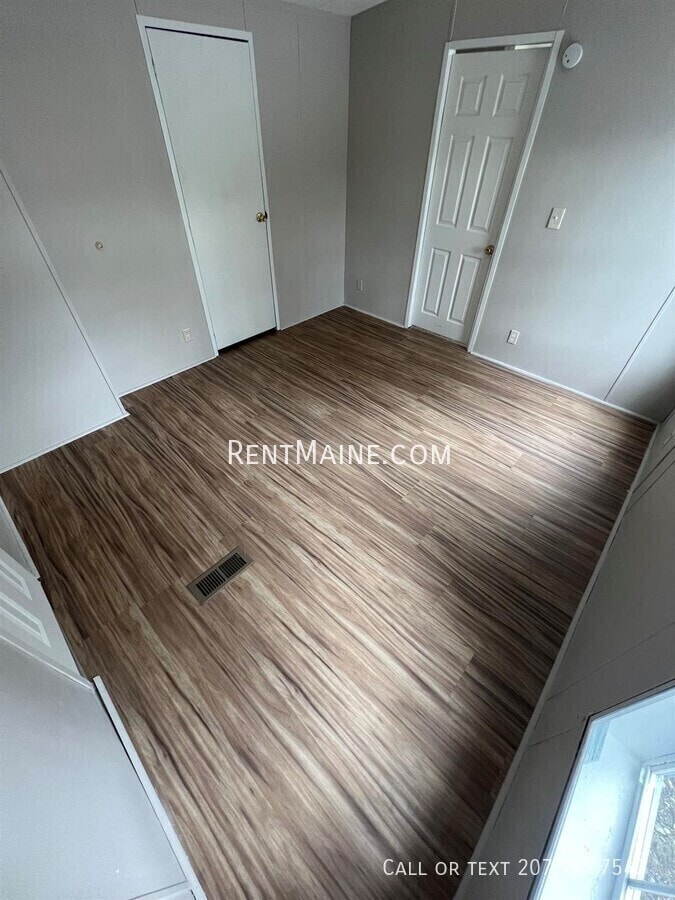 Building Photo - 45 Pheasant Hill Trailer Park