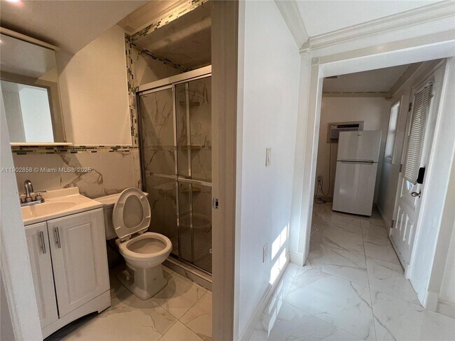 Building Photo - 1490 NW 34th St