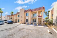 Building Photo - 5303 Del Gado Dr