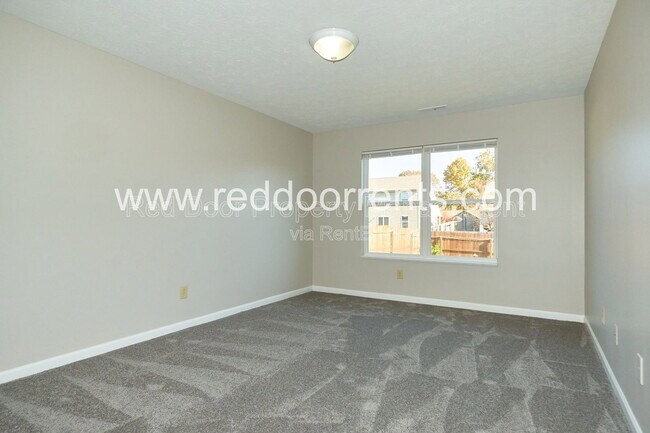 Building Photo - 1180 Dark Star Ct