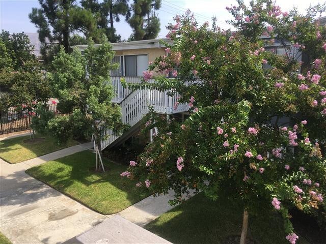 Primary Photo - Gated Upstairs 2BD/2BA Condo, 2 Gated Rese...