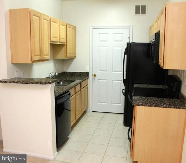 Building Photo - 1591 Spring Gate Dr.