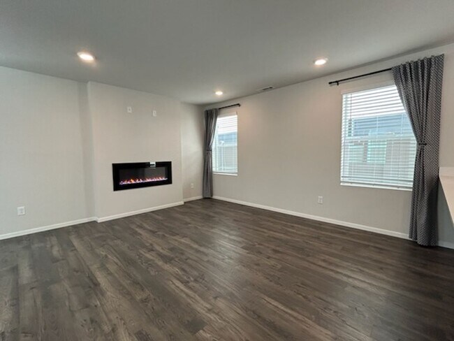 Building Photo - Brand New & Beautiful! 3 bed/2.5 ba + Loft! Fully Fenced Yard, Upgraded Interior Features!