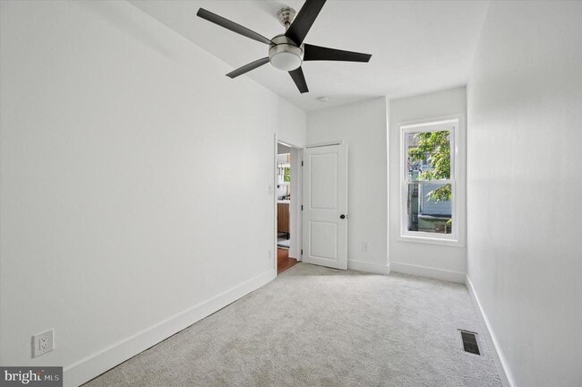 Building Photo - 2124 Pierce St