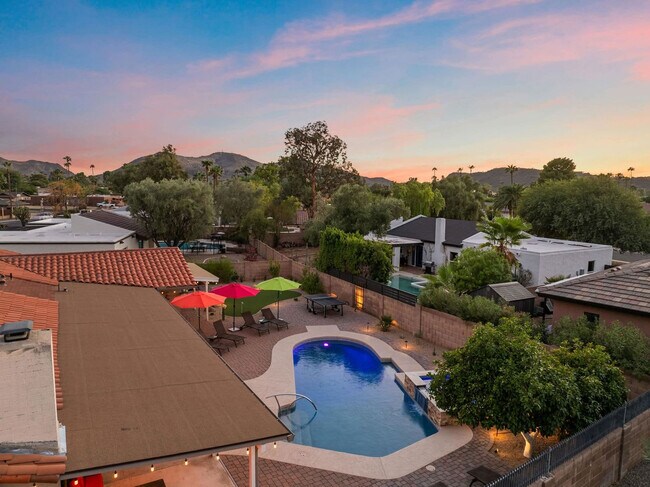 Building Photo - 14836 N Moon Valley Dr