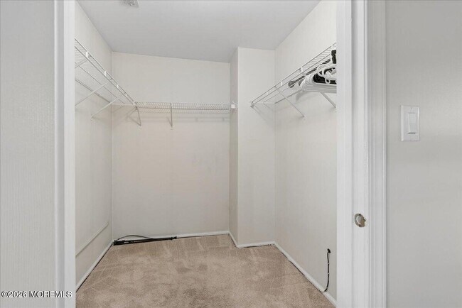 Building Photo - 83 Pagoda Ln