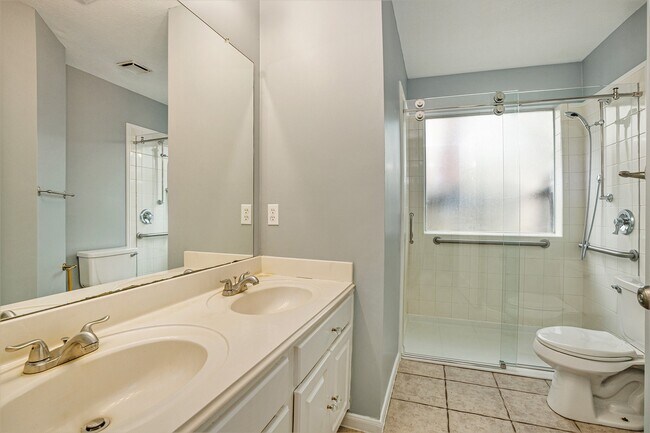 Building Photo - 1814 Heather Cove Ct