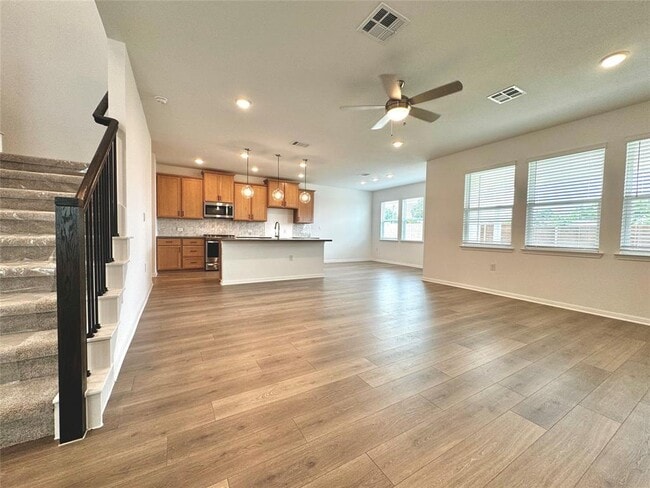 Building Photo - 1602 Iberville Dr