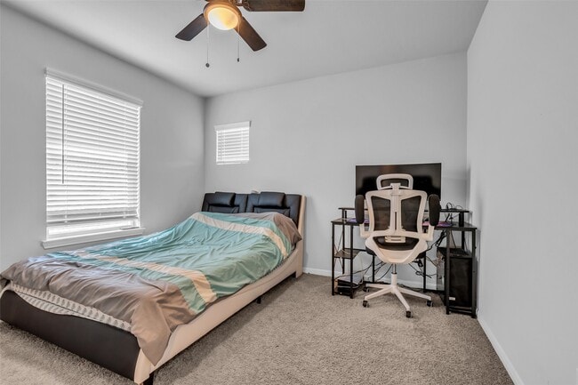 Building Photo - 27108 Kestrel Trl