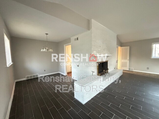Building Photo - 3015 Laurencekirk Rd
