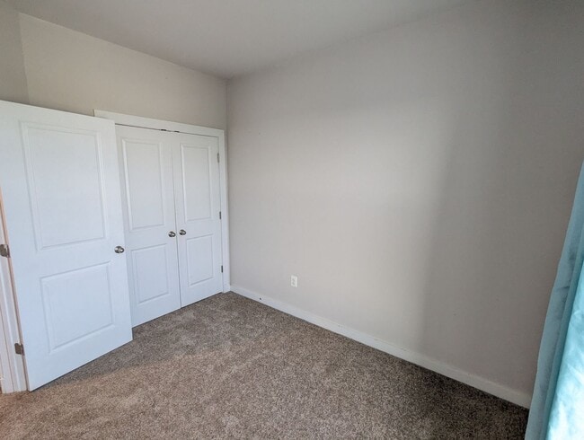 Building Photo - 1129 Lawler Dr