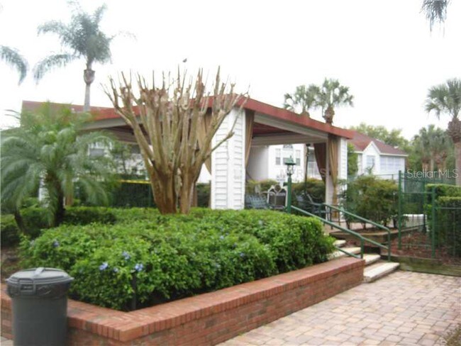 Building Photo - 11582 Westwood Blvd