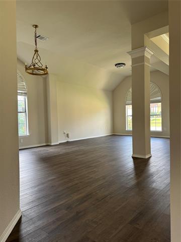 Building Photo - 808 Pimernel Ln