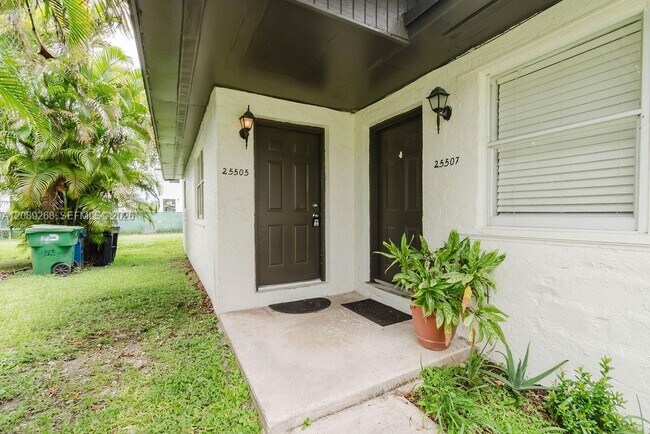 Building Photo - 25505 SW 108th Ave