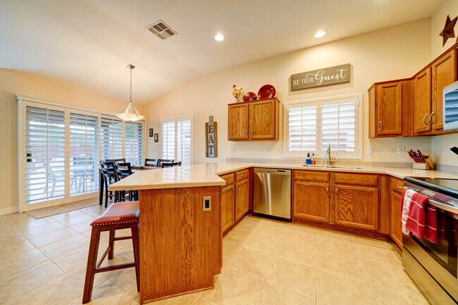 Building Photo - 6744 S Haunted Canyon Rd