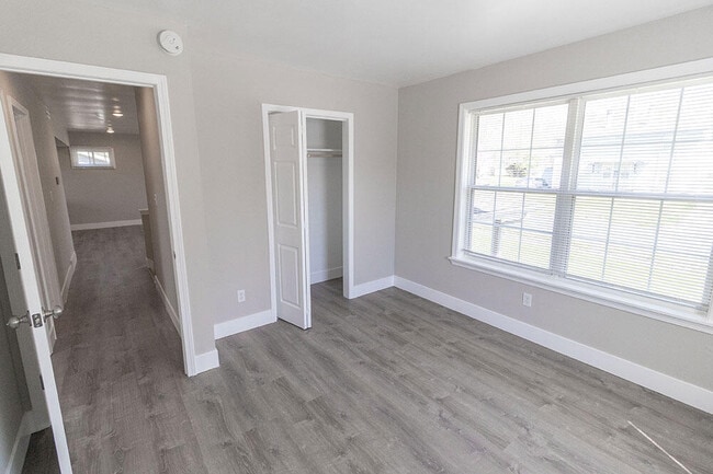 Building Photo - 3700 Greeley Dr