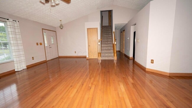 Building Photo - 7872 Waggoner Run Dr