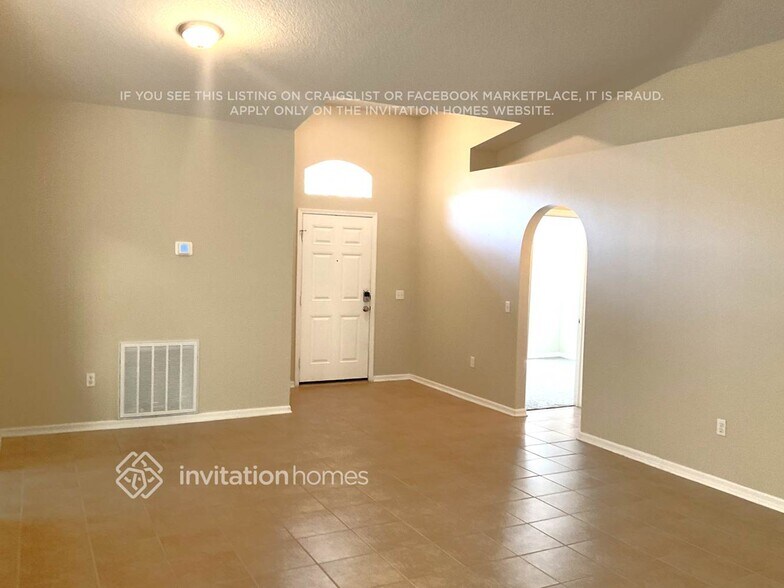 Building Photo - 1607 Fitzgerald Dr