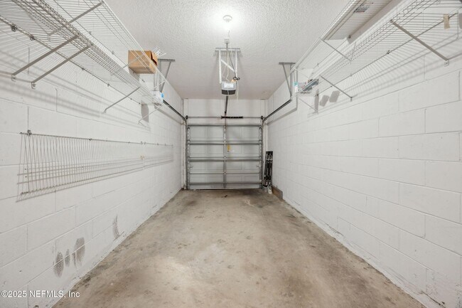 Building Photo - 12301 Kernan Forest Blvd