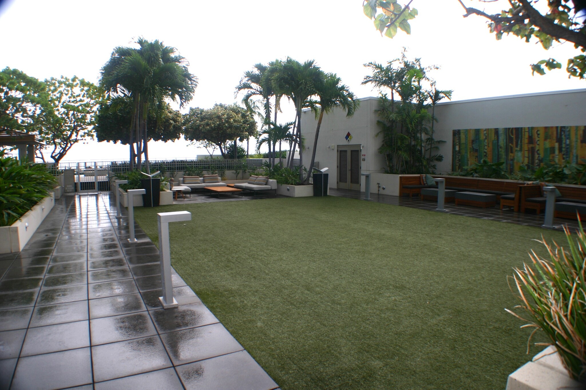 Building Photo - 600 Ala Moana Blvd