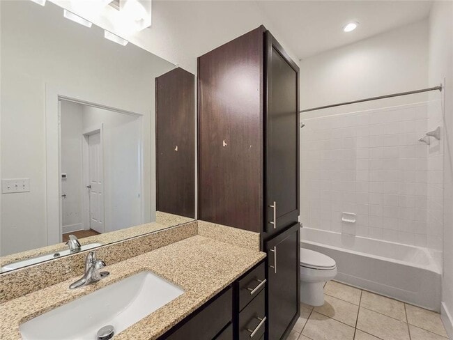 Building Photo - 2400 Louis Henna Blvd